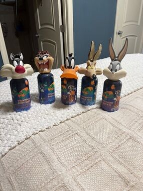 Vintage Collectibles Warners Brother Space Jam B. Bath